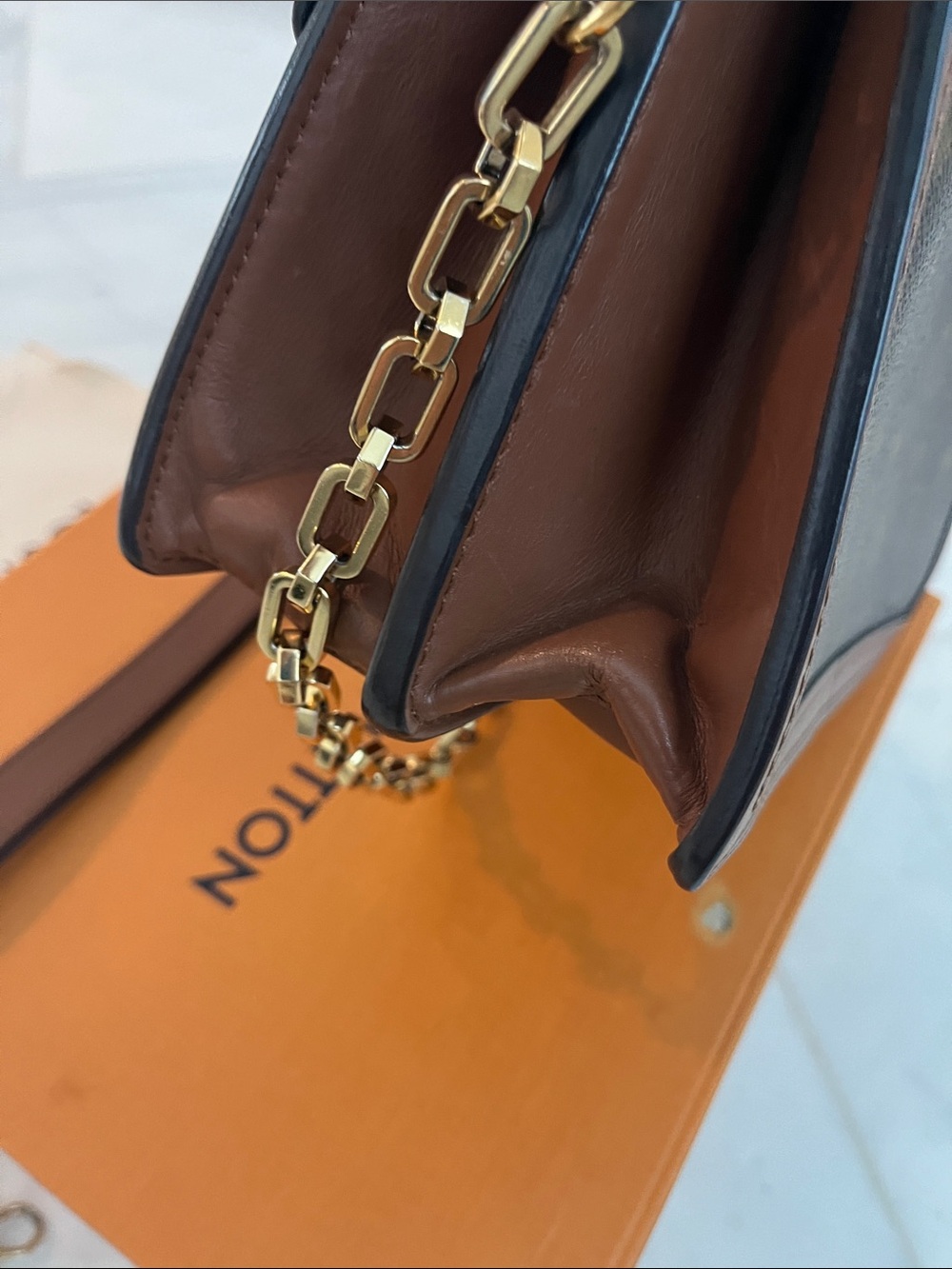 Louis Vuitton, Monogram Canvas Shoulder Bag with Brown Trim and Gold Hardware - Picture 8 of 15